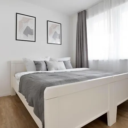 In The Center I Private Parking I Home2share Dortmund
